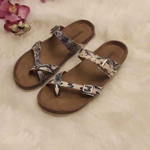 🆕️Cream Python Snakeskin Thong Birken Sandal 11 - Picture 3 of 8